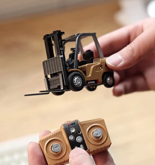 Load image into Gallery viewer, New 1/64 Remote-Controlled Alloy Forklift Engineering Vehicle Tabletop Toys Model Collection Gift For Boys
