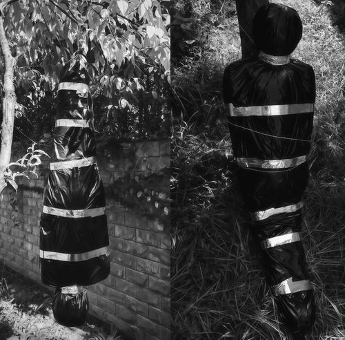 Load image into Gallery viewer, 150cm/5ft Hanging Corpse Dead Victim Props, Scary Haunted Creepy House Halloween Decorations, Outdoor Halloween Yard Decorations
