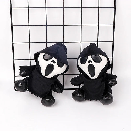 Load image into Gallery viewer, 18cm Ghostface Plush Toy Figure Horror Doll Soft Stuffed Kids Halloween Toy Doll Halloween Decoration
