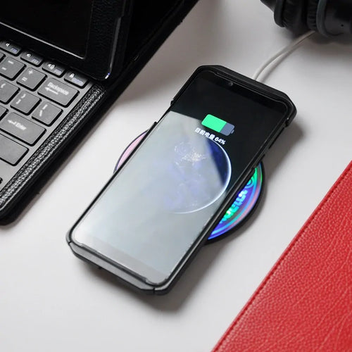 Load image into Gallery viewer, Magic Array Wireless Charger: Fast Charging for iPhone and Samsung Devices
